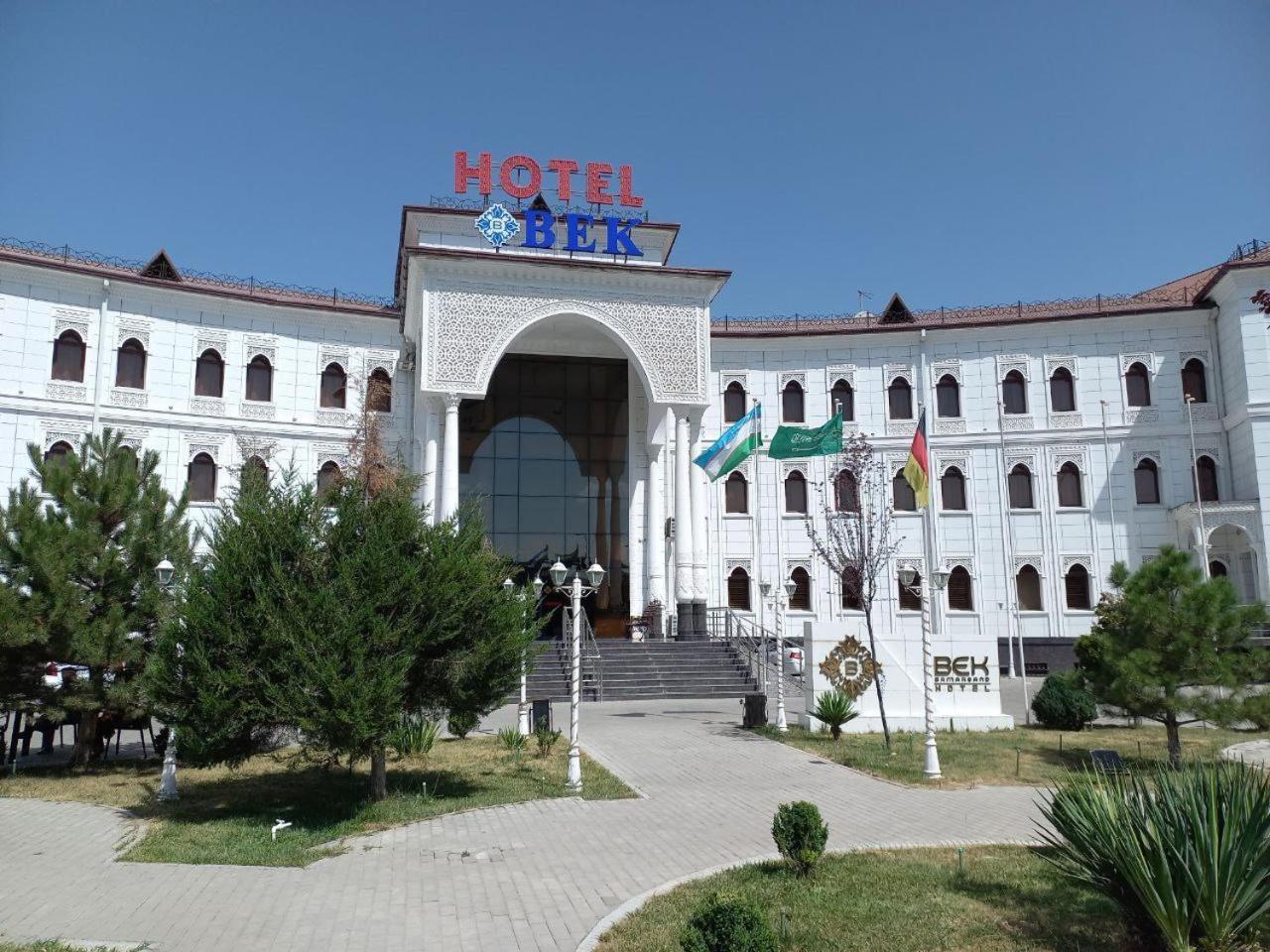 Hotel Bek Samarkand Bagian luar foto