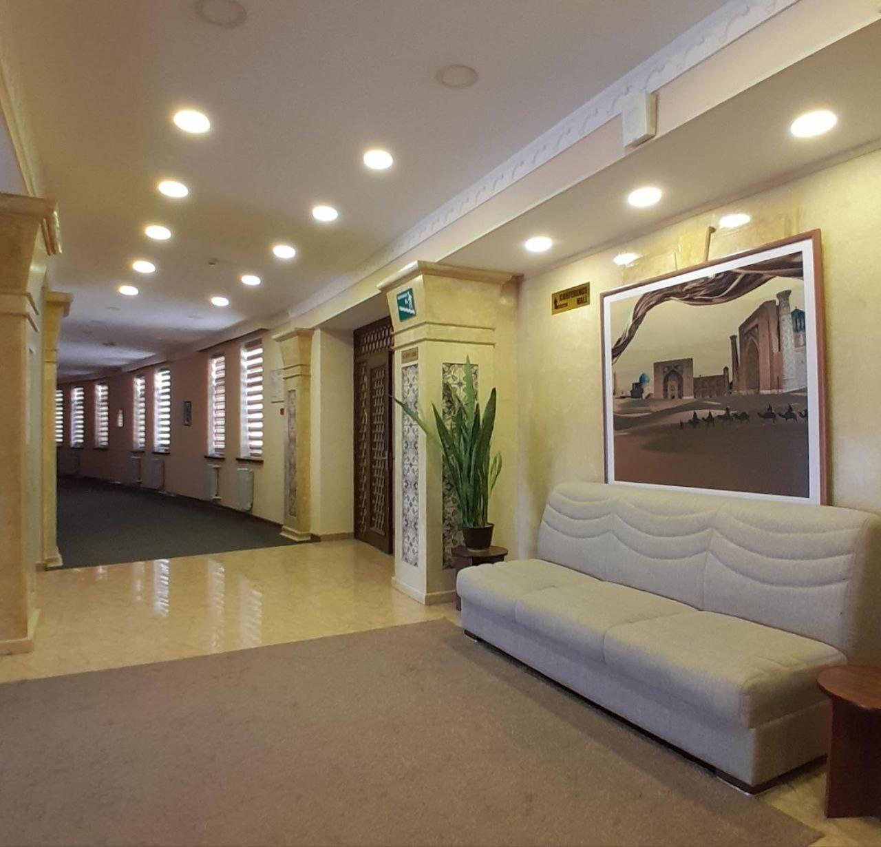 Hotel Bek Samarkand Bagian luar foto