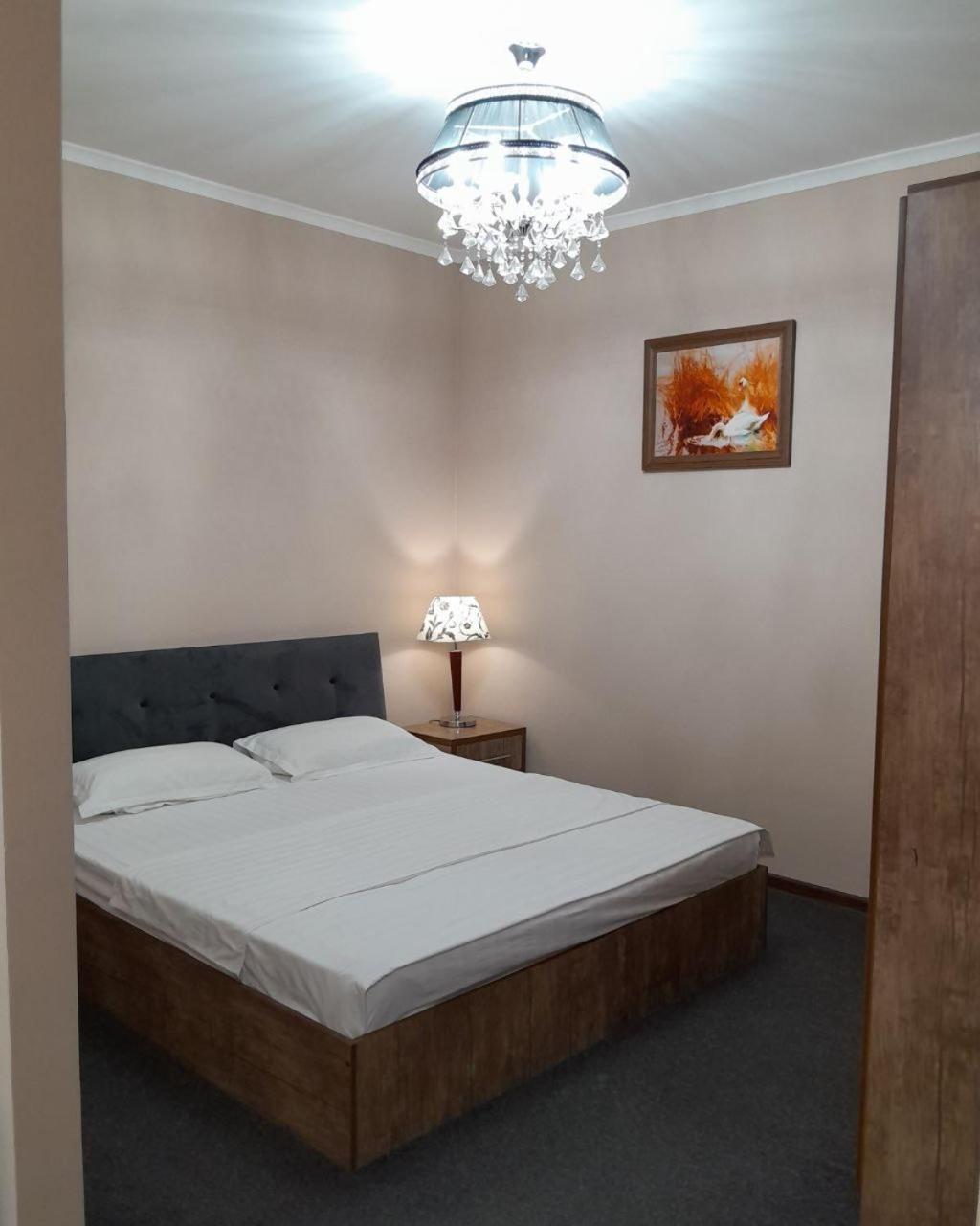 Hotel Bek Samarkand Bagian luar foto