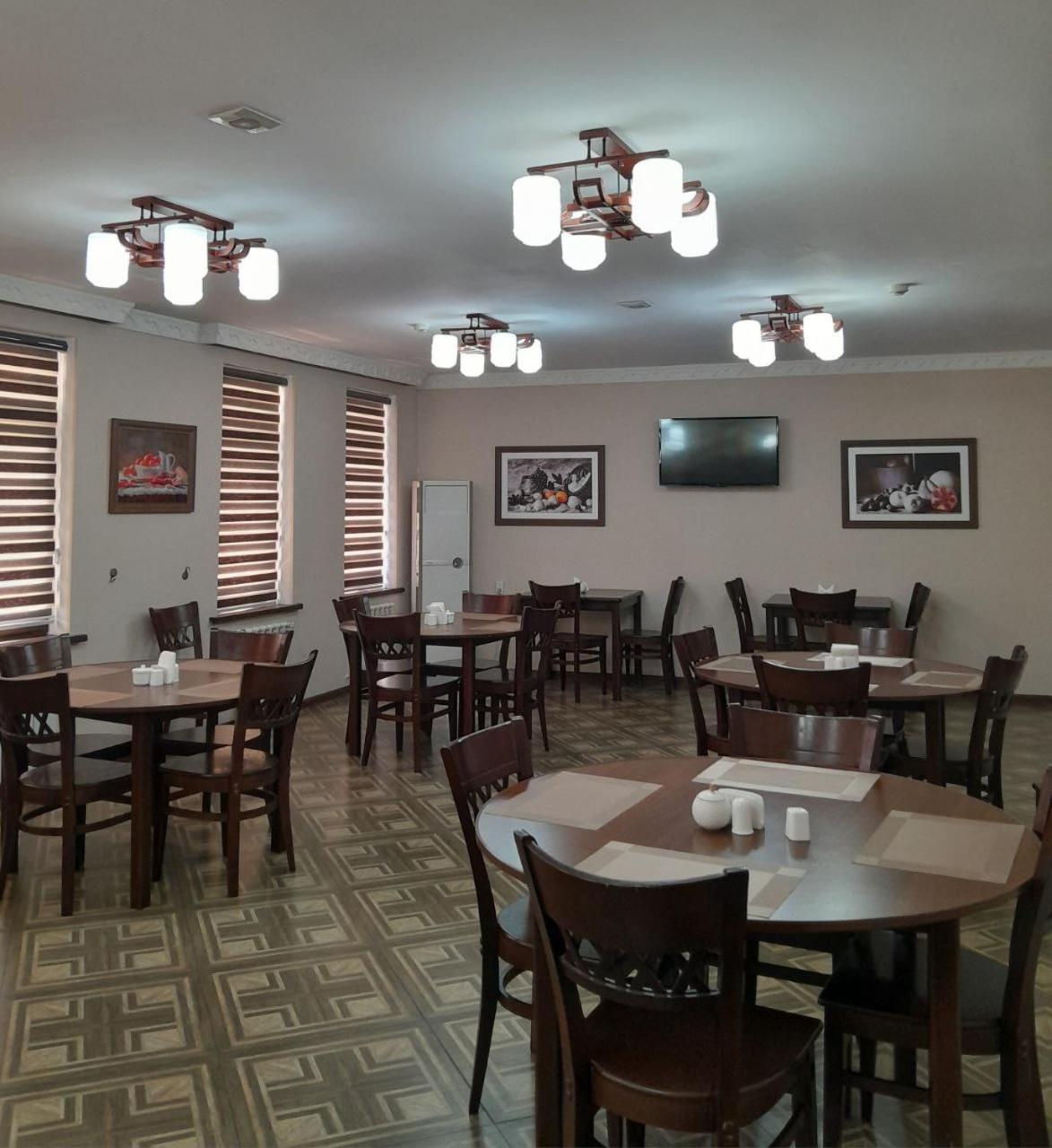 Hotel Bek Samarkand Bagian luar foto