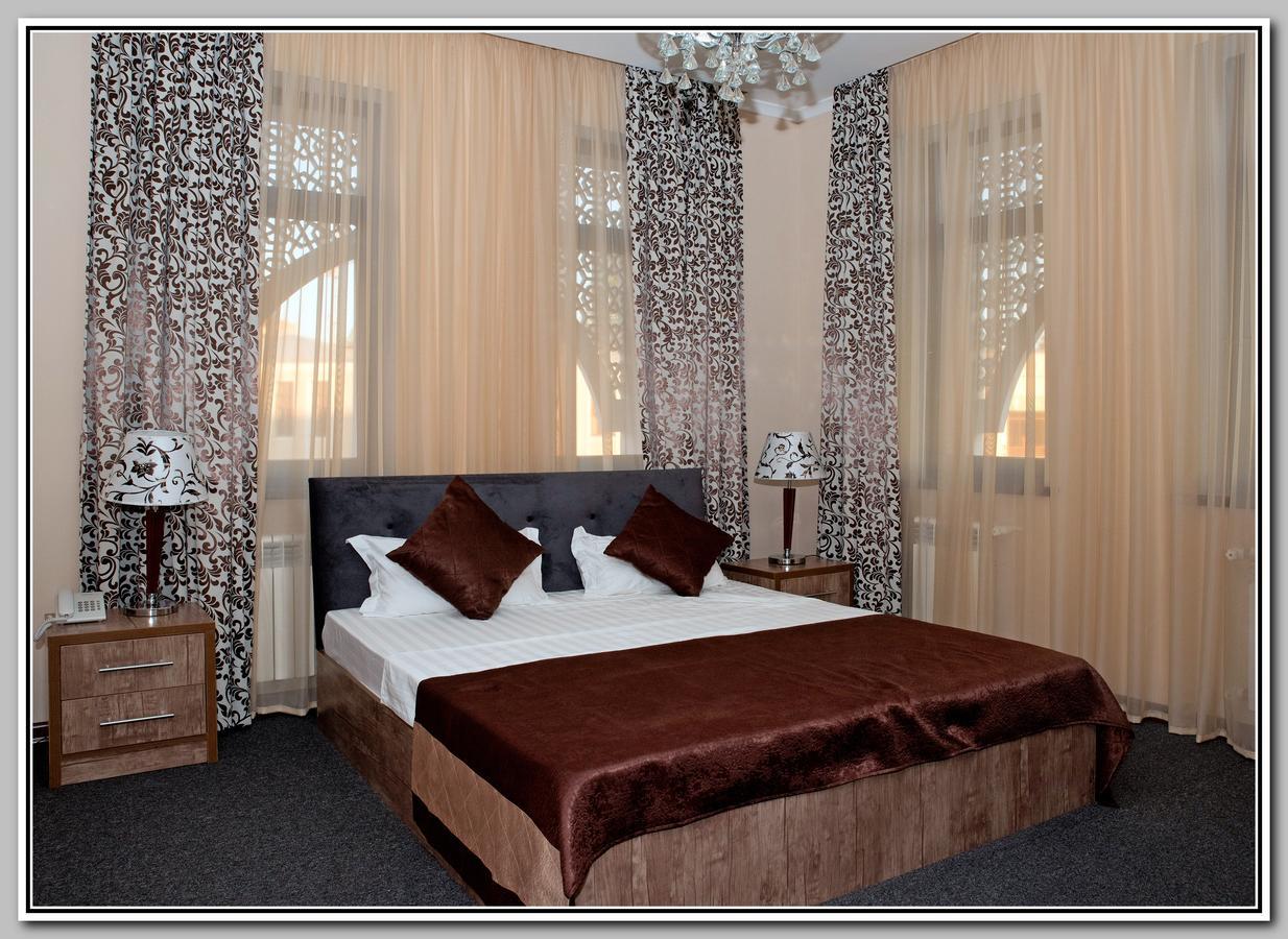 Hotel Bek Samarkand Bagian luar foto