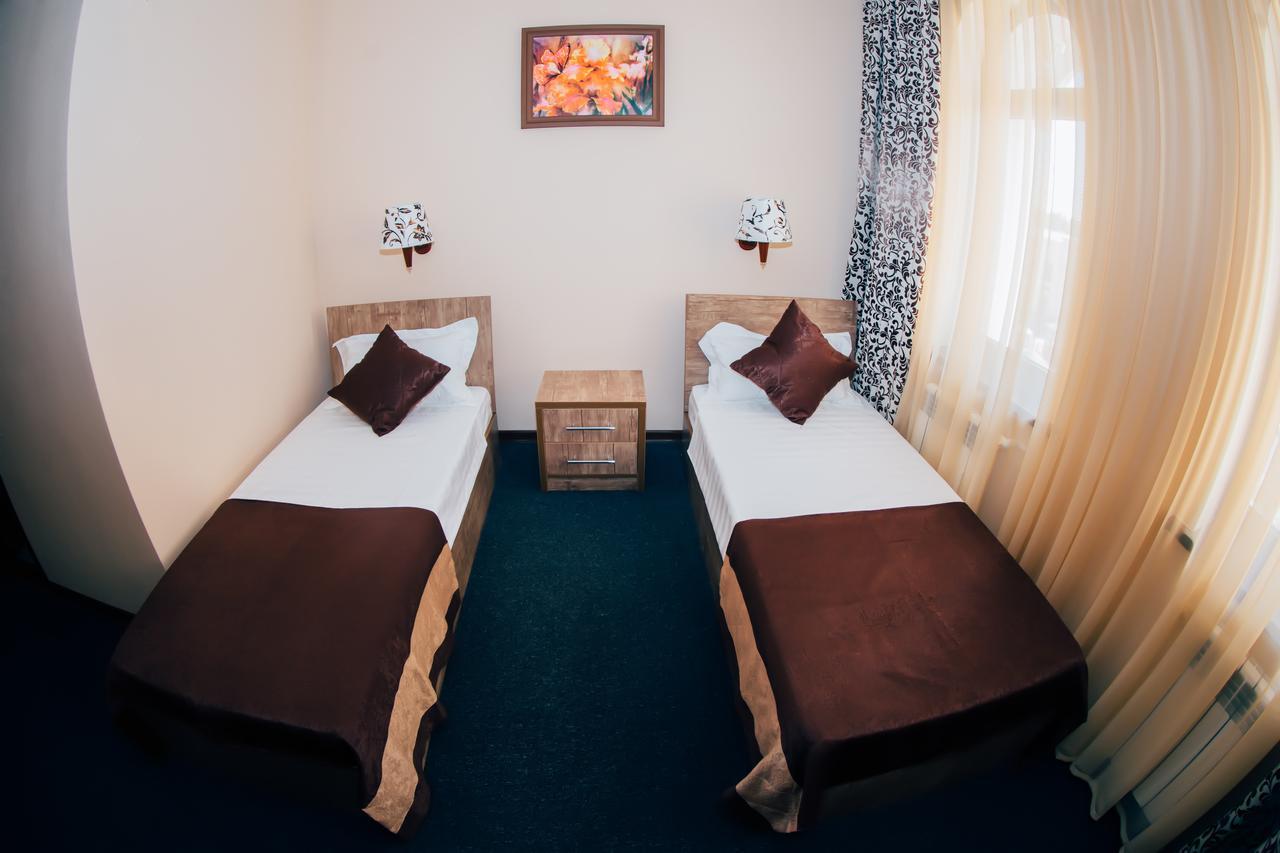 Hotel Bek Samarkand Bagian luar foto